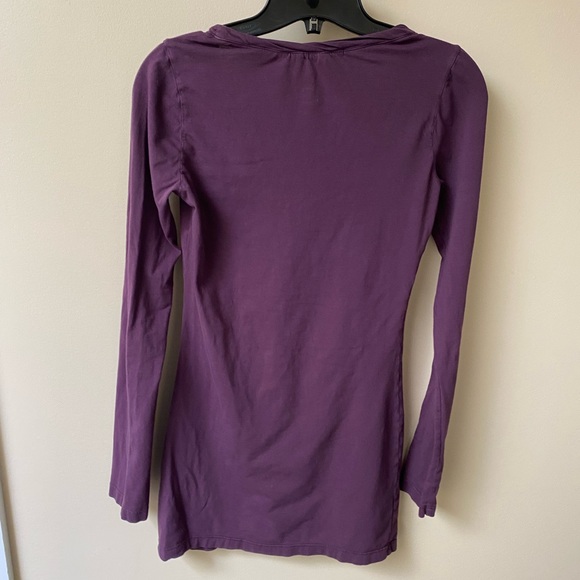 James Perse long sleeve fitted T with scoop neck - Picture 2 of 6